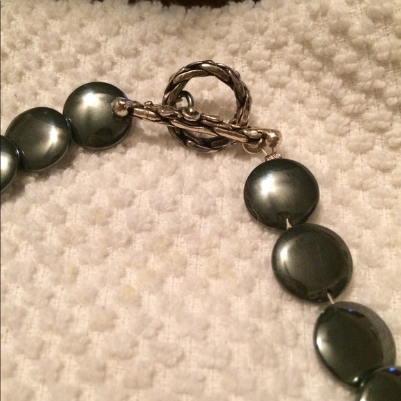 Black Handcrafted Hematite stone necklace - Picture 4 of 5